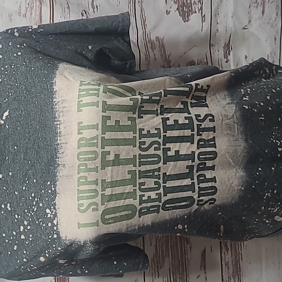 Boutique Tops - Women's Bleached Oilfield Tee